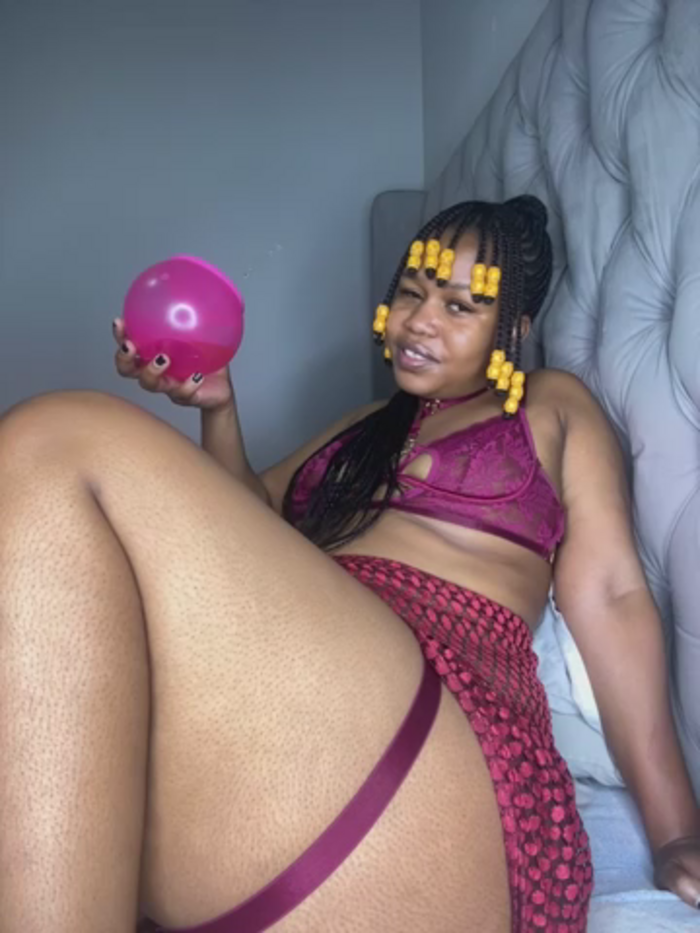 GoldenAss07