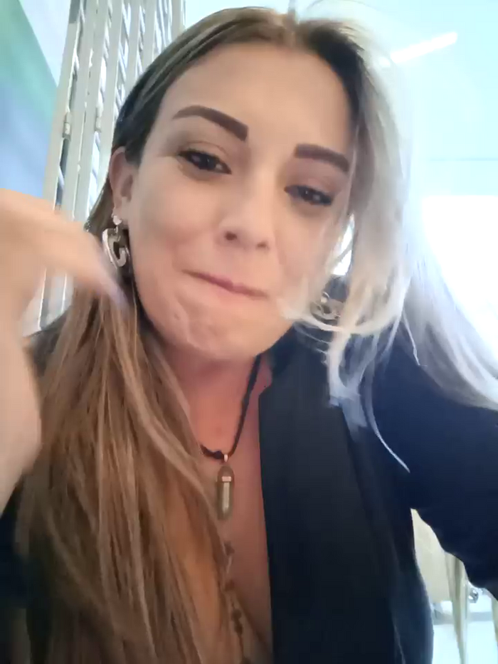 Isabellaa_Garcia_