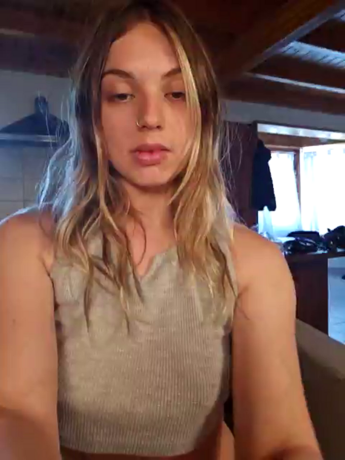 Elnonoykeila77
