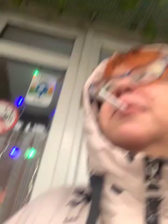 Klio5678