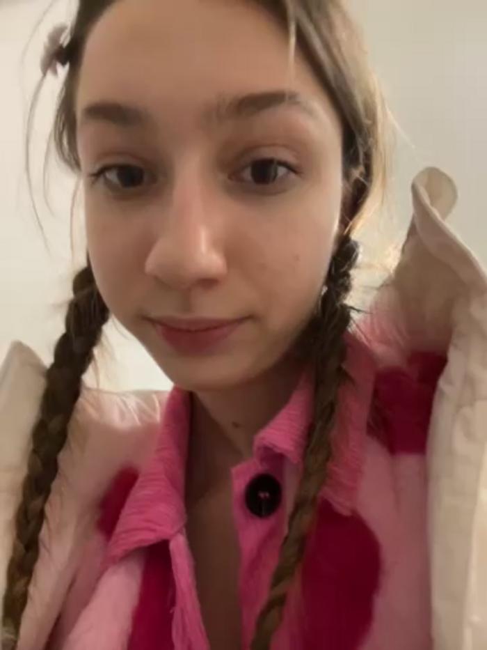 Lia__Love
