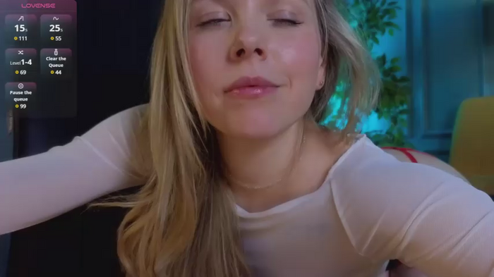 milly_shy