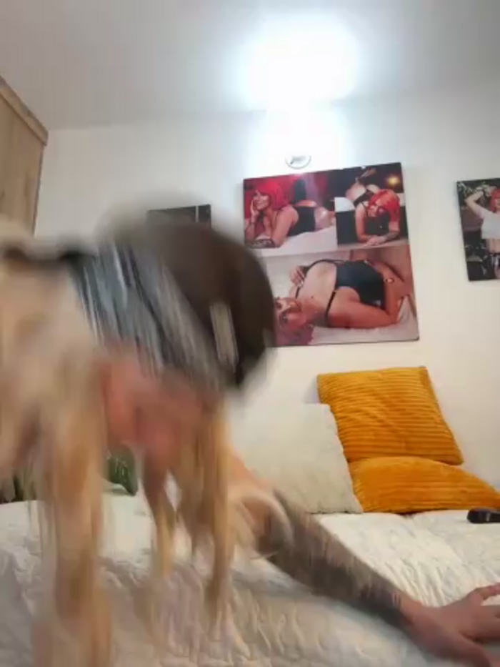 zafiro_mo0n