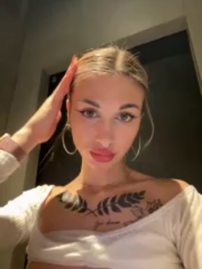 Charming_Ritta