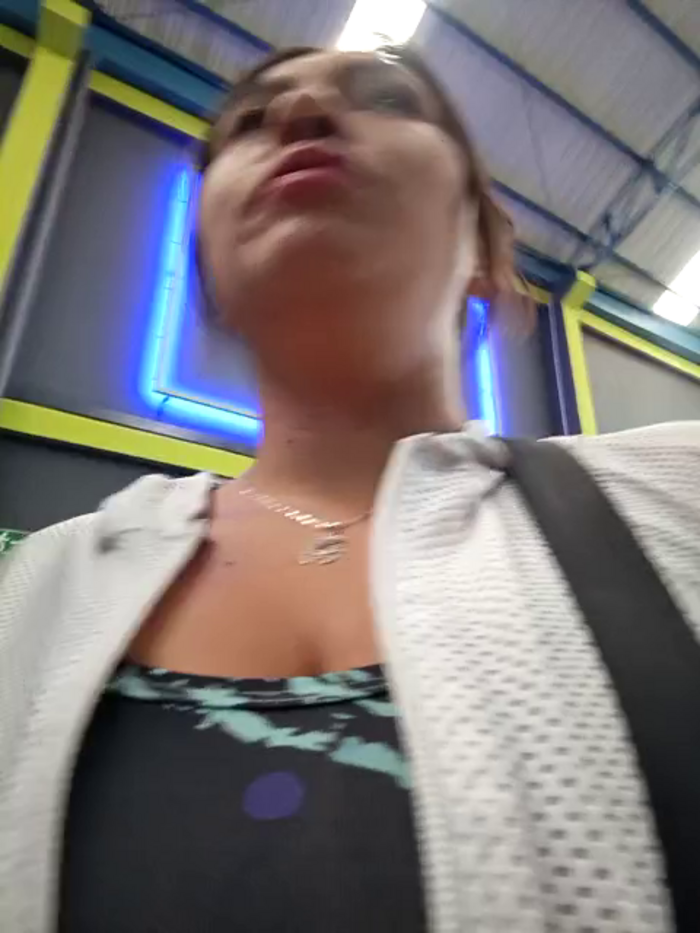 LIZ-06_