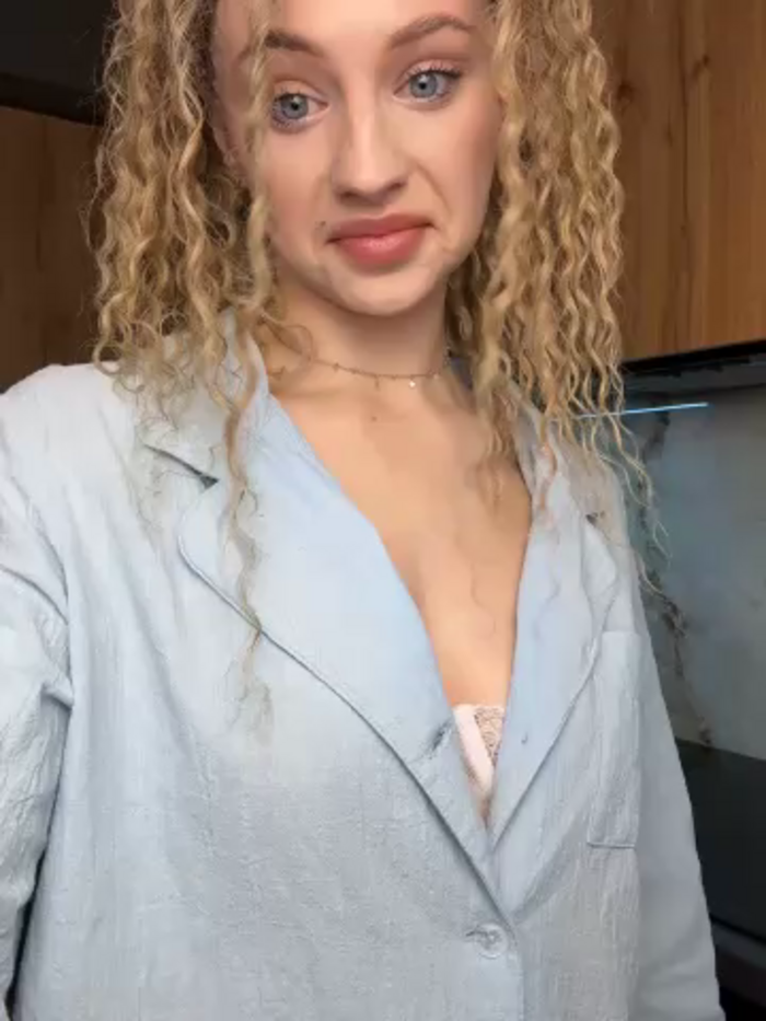 Camilla_Railian