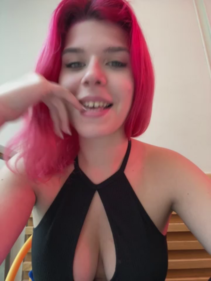 RiriRoseey