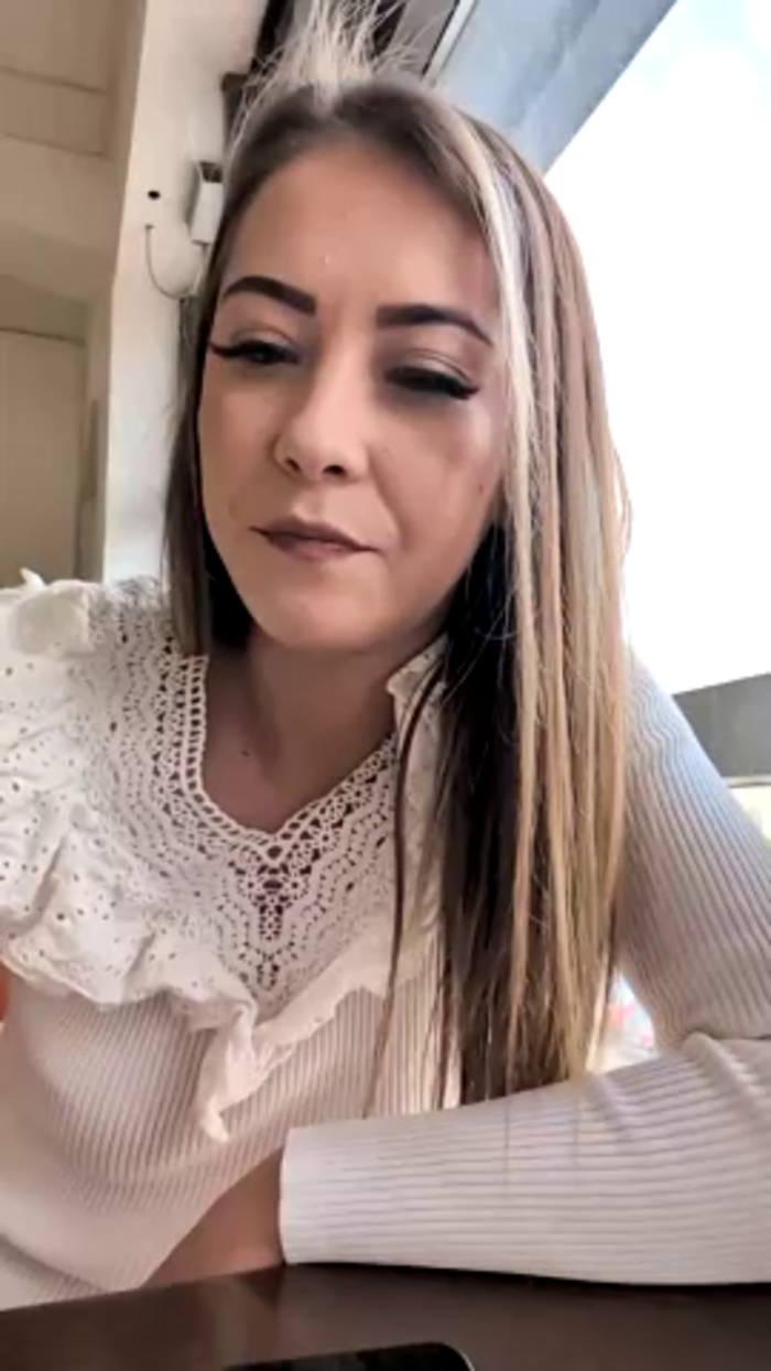 Risky_girl23