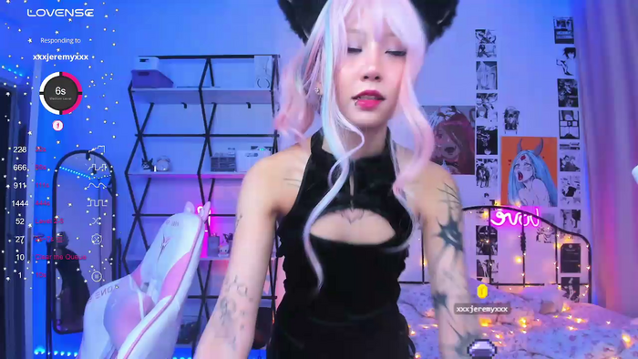 ashleywowmeow