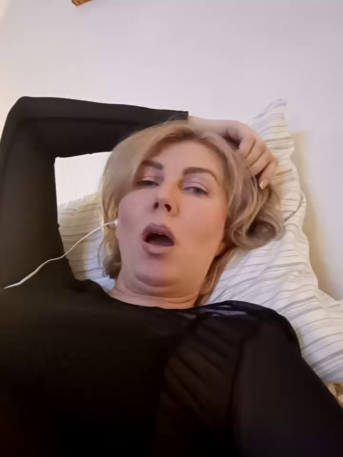 stellahere8