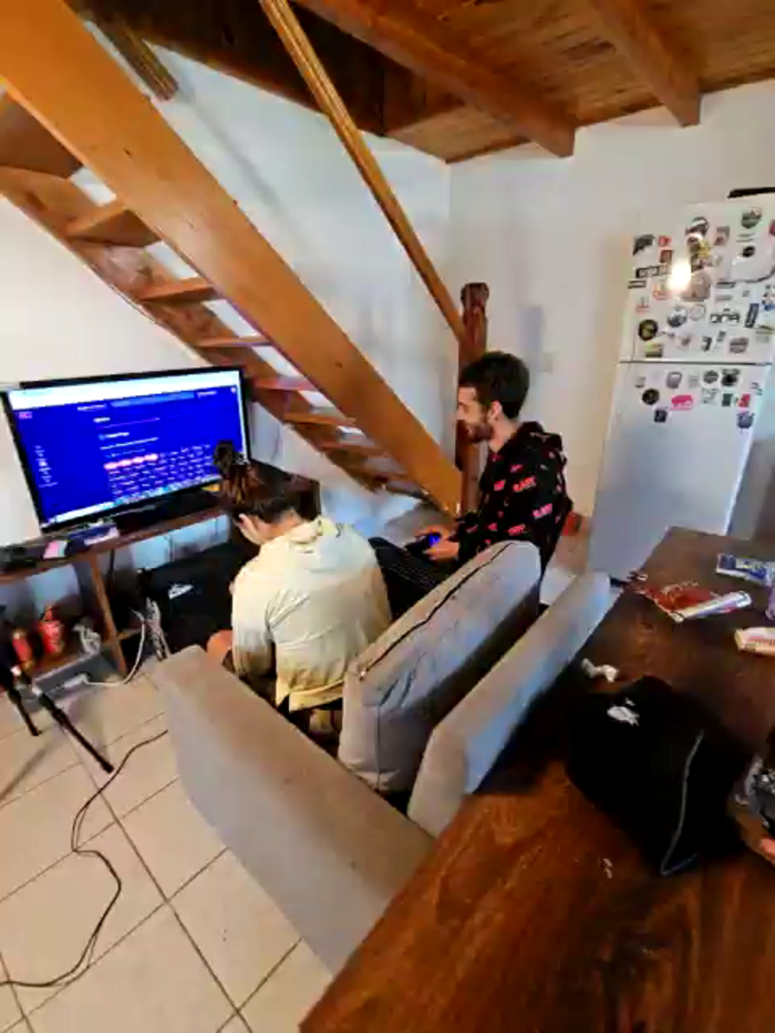 Elnonoykeila77