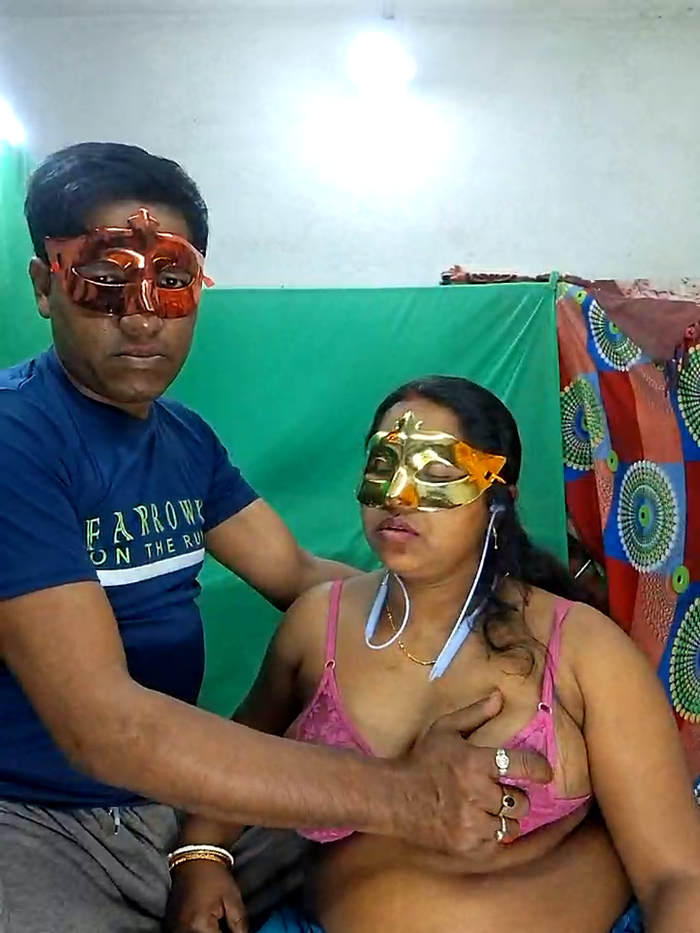 Real_Desi_Couple