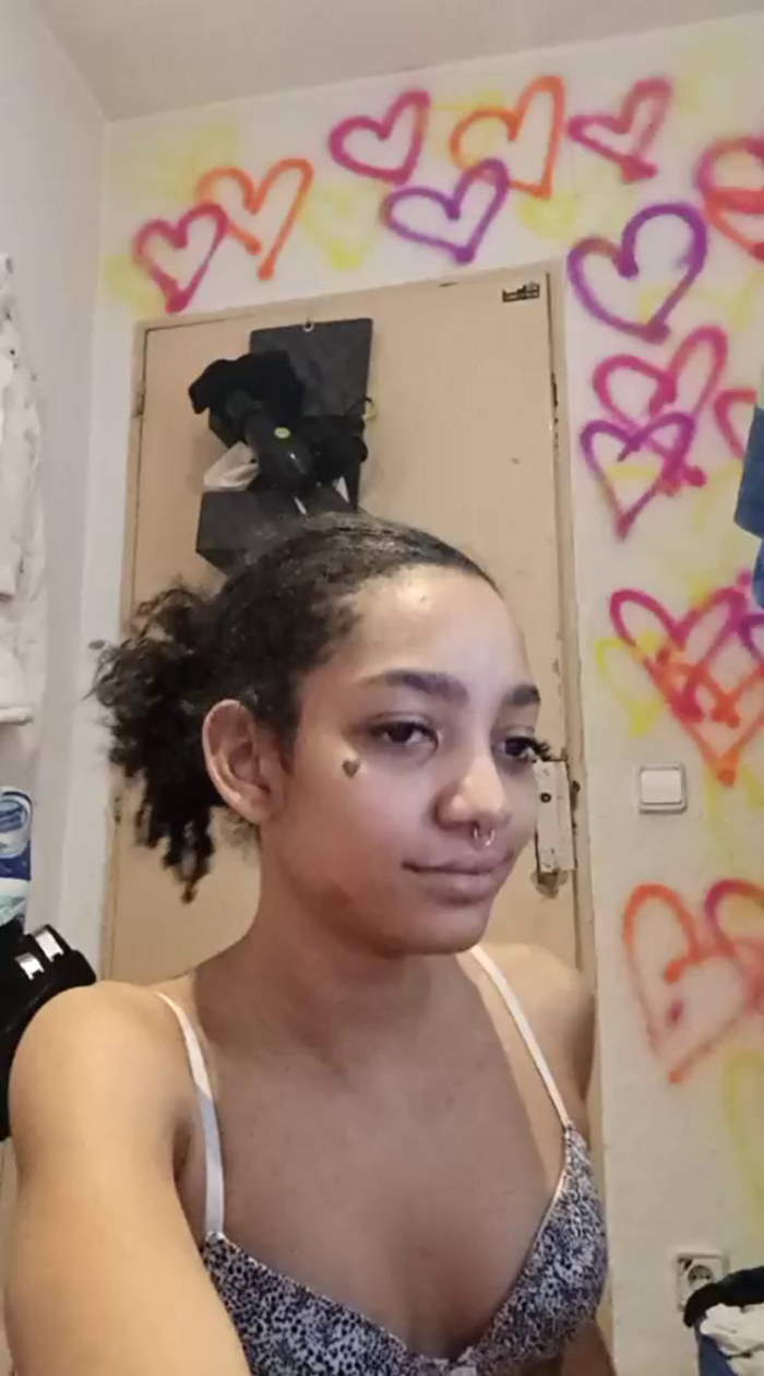 Laanegraofficial_