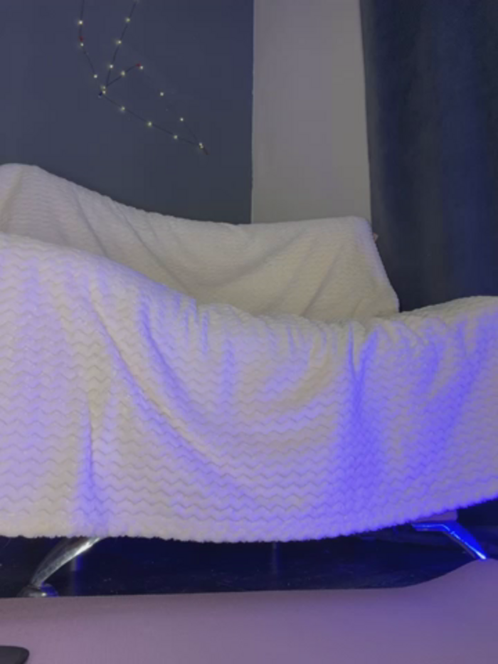 NickiLike