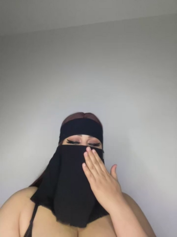 QueenDina777