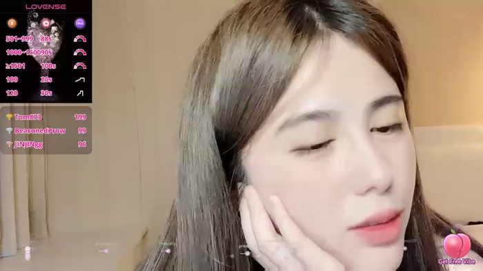 jiaozi-kiss