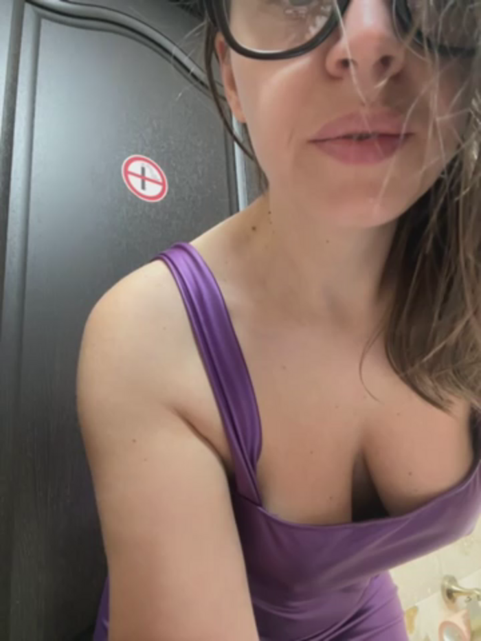 ladywithbigass