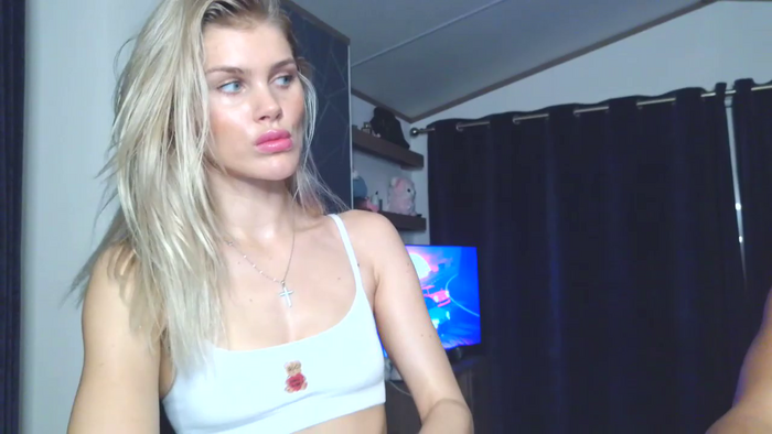 English_Teen_Evelyn