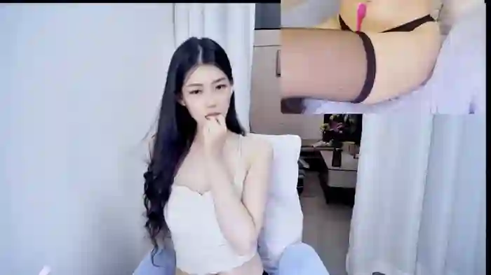 2025/02/02/stripchat-ellllllllllla-10-18-46