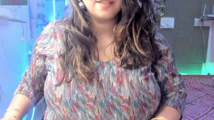 Gulabi_Queen