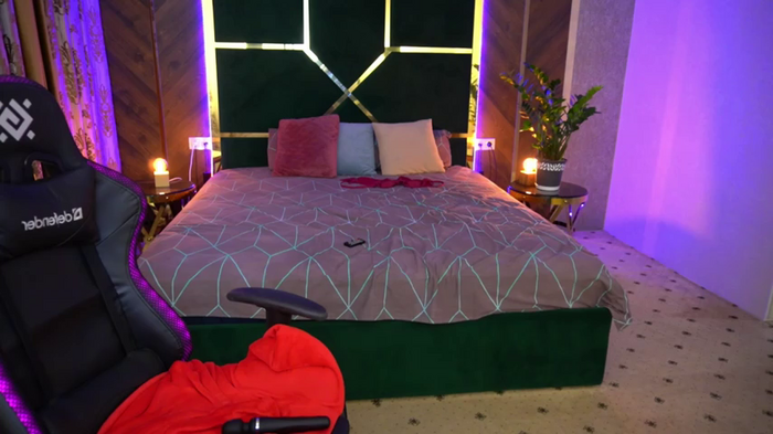 Miki_Kivi