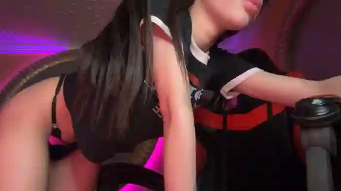 2025/02/02/stripchat-orla86-18-06-29