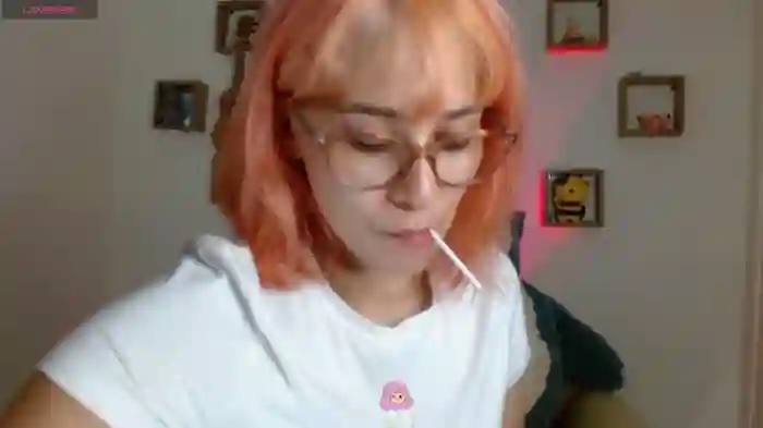 2025/02/02/stripchat-ramona_flower-02-54-12