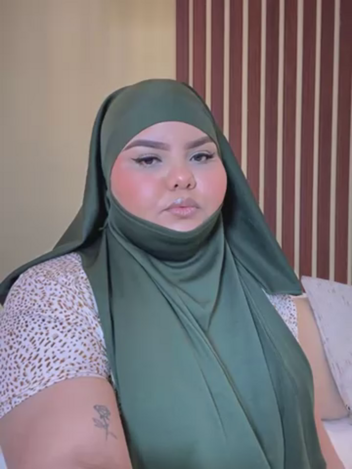_Shara_Handal_