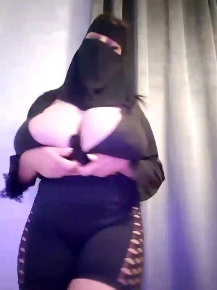 2025/02/02/stripchat-_arabica_-16-56-28