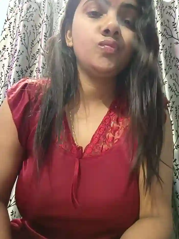 2025/02/02/stripchat-radhika08-17-39-39