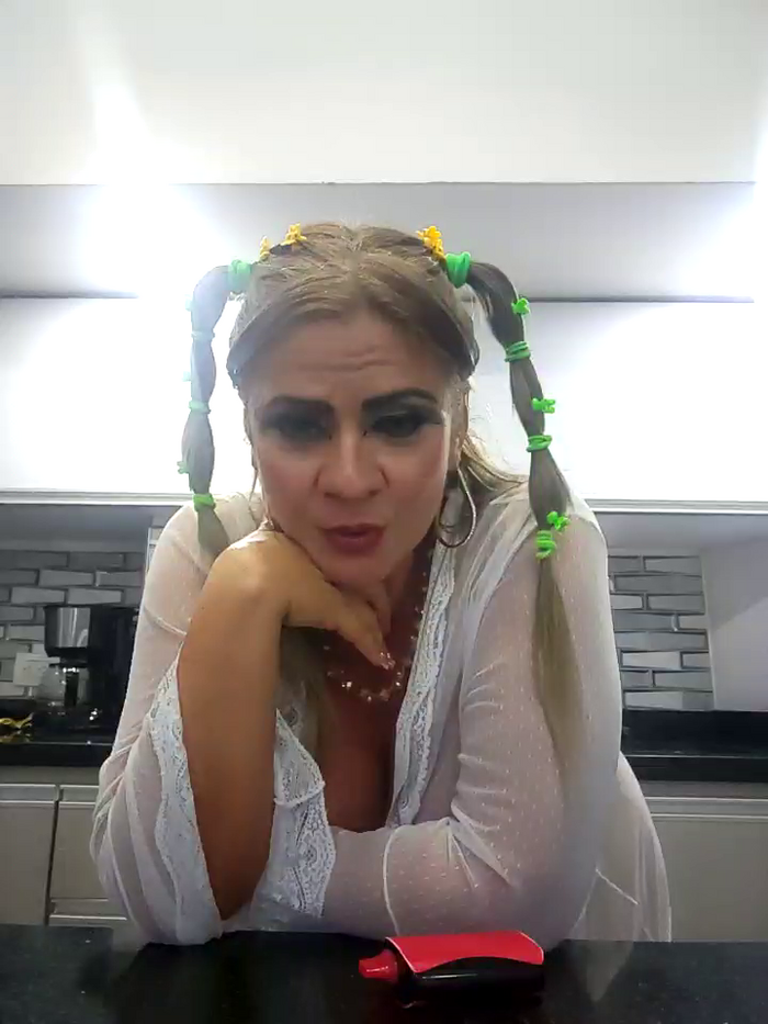 anita1976