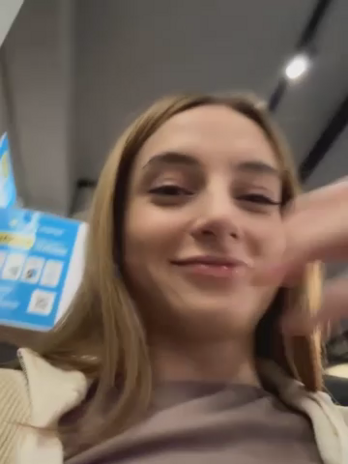 -AngelAri-