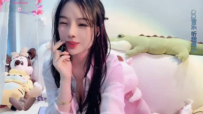 AKiKi711