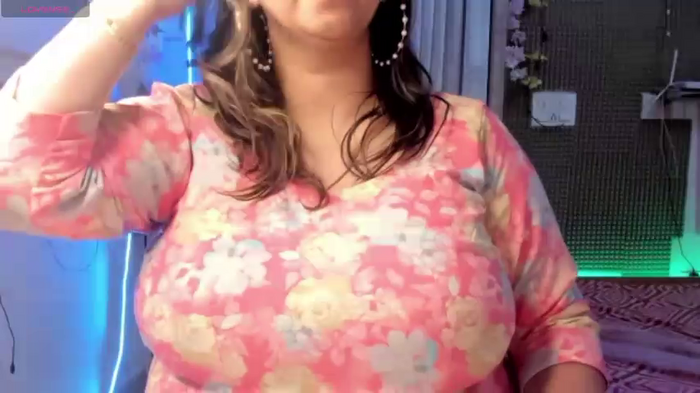 Gulabi_Queen