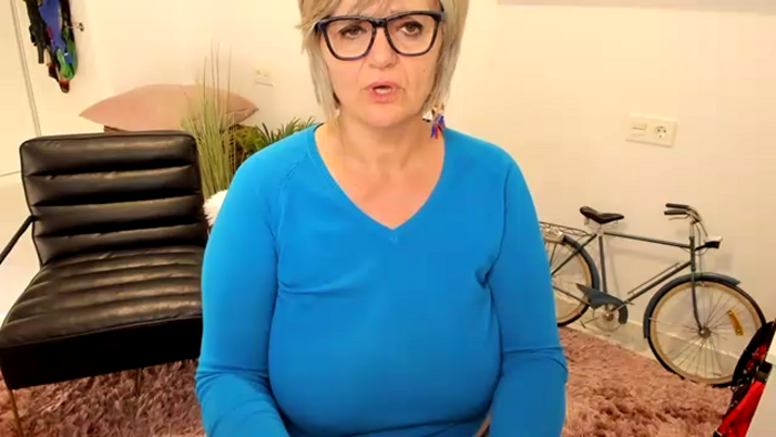 Milf-Ella