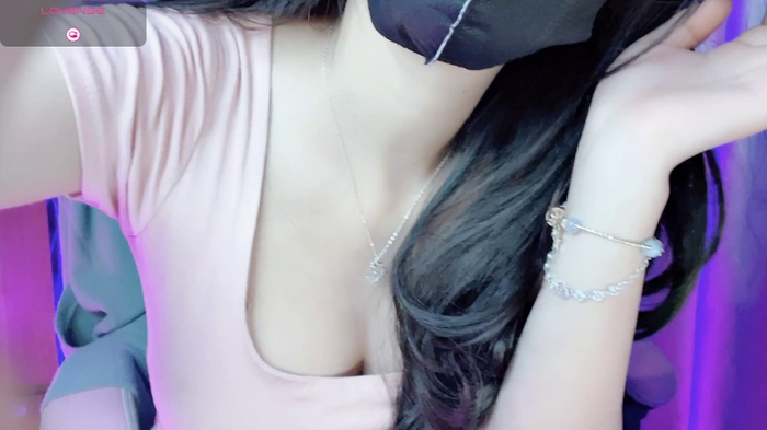 ---Ariel---