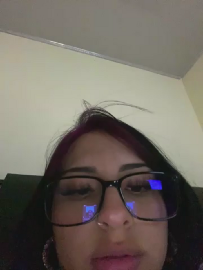 Hilary_pinkk