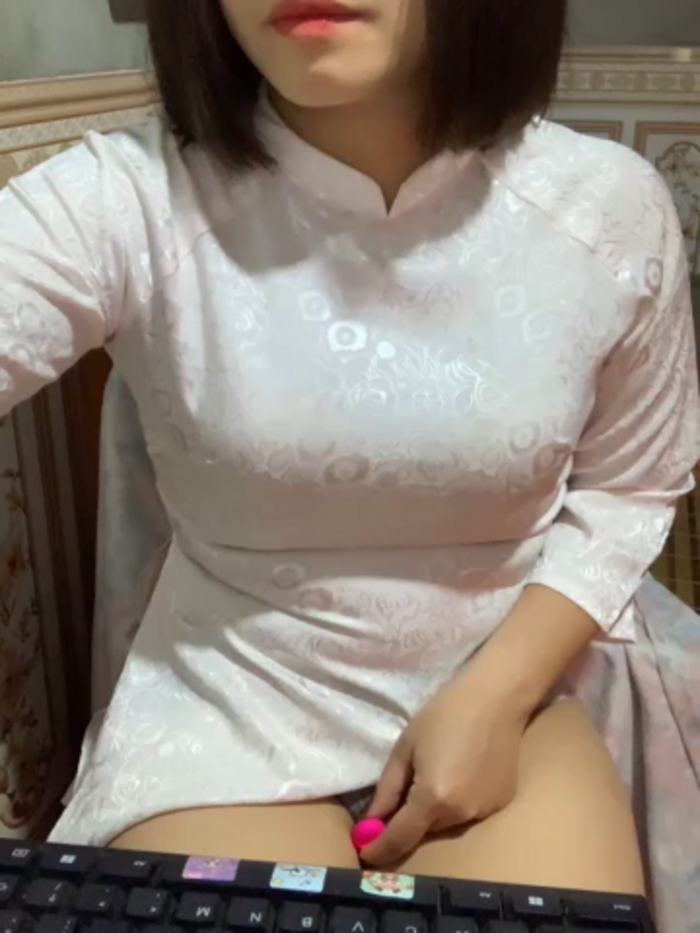 Schoolgirl_6969