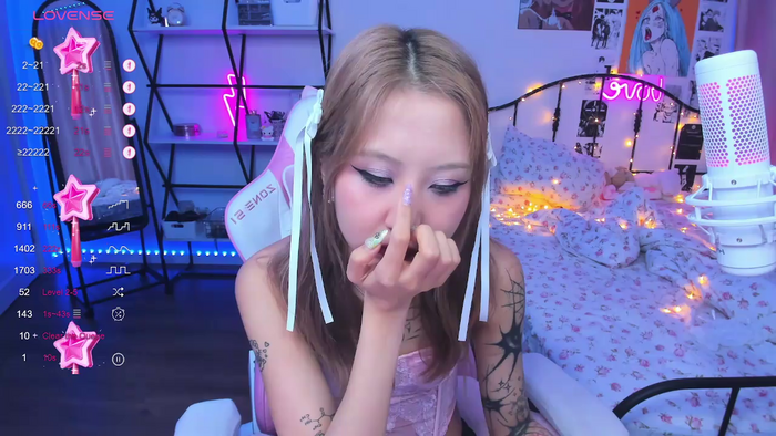 ashleywowmeow
