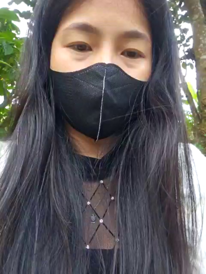 lyna_bl