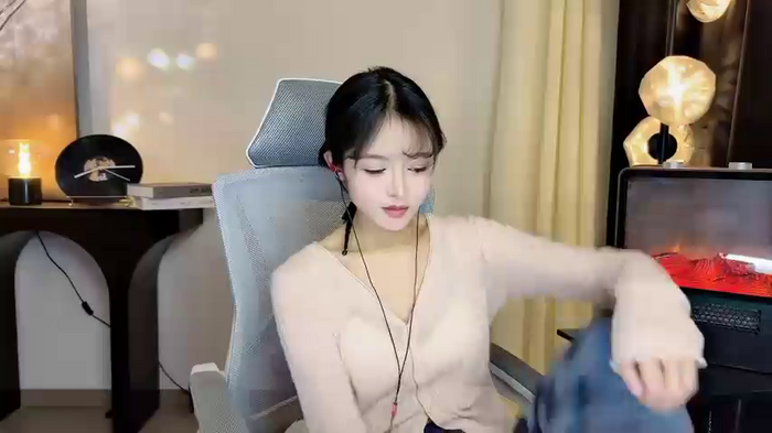 xiaodaibabyy