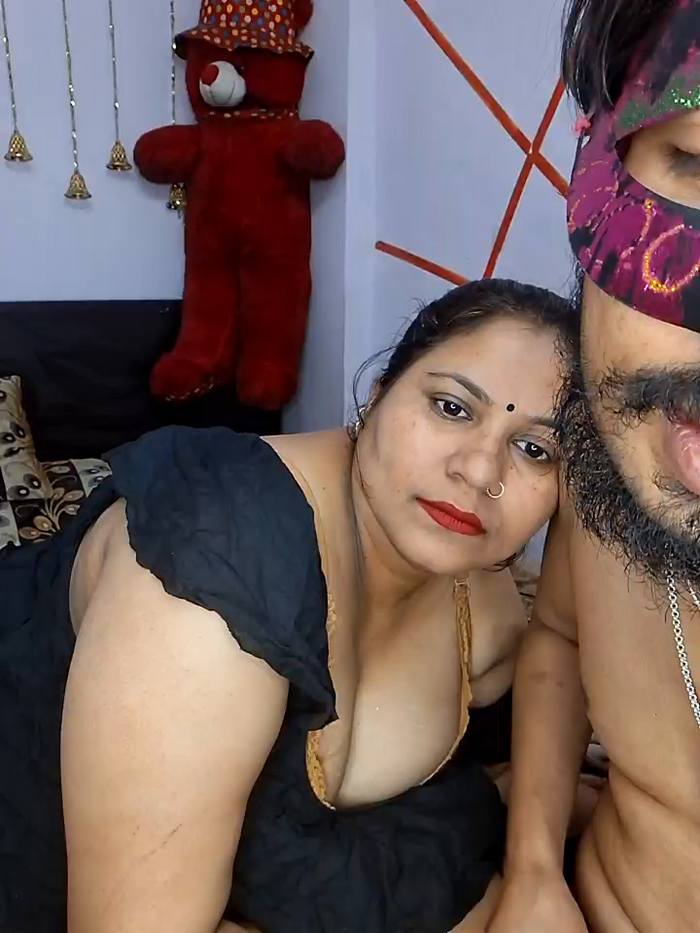 MOM-SUN-COUPLE