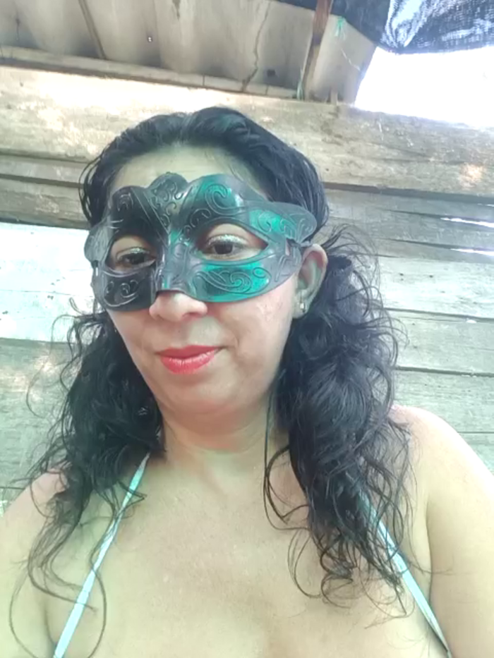 Mature-Mom