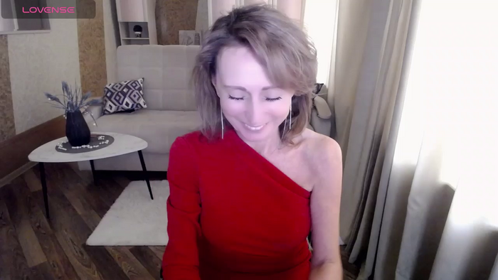 HornyMilf_777