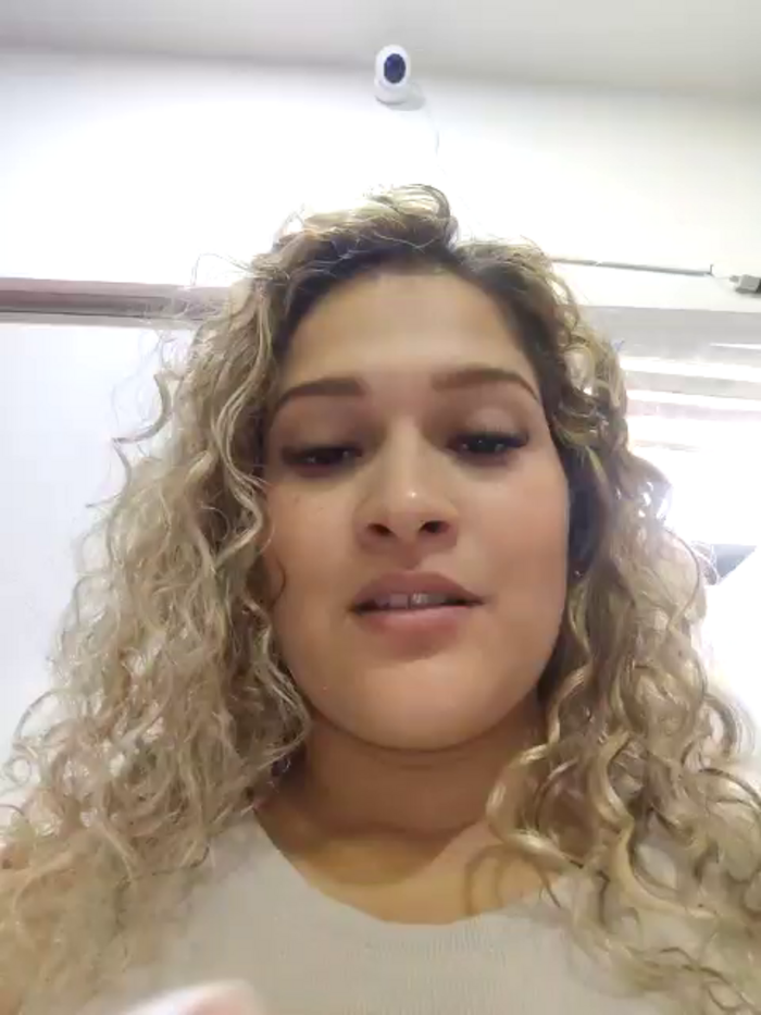Sara_smiiith211