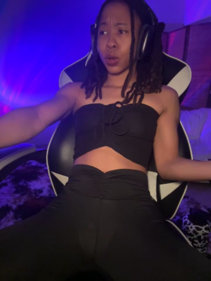 thebrattygoddess