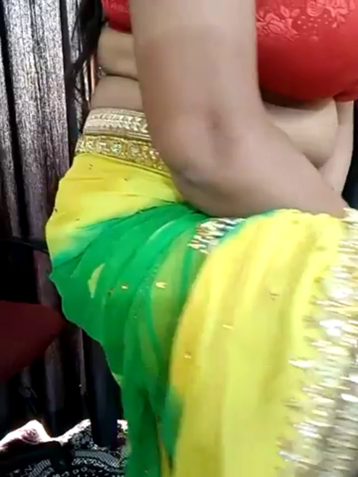 kaamuk_shweta