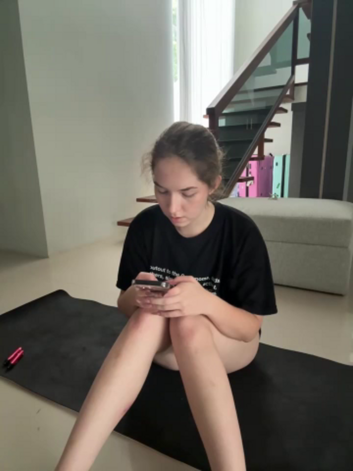 Nura_n_Sarah