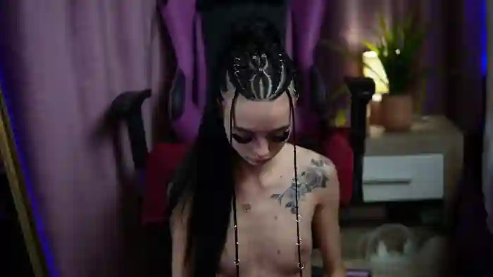 2025/02/06/stripchat-rachelrave-20-05-19