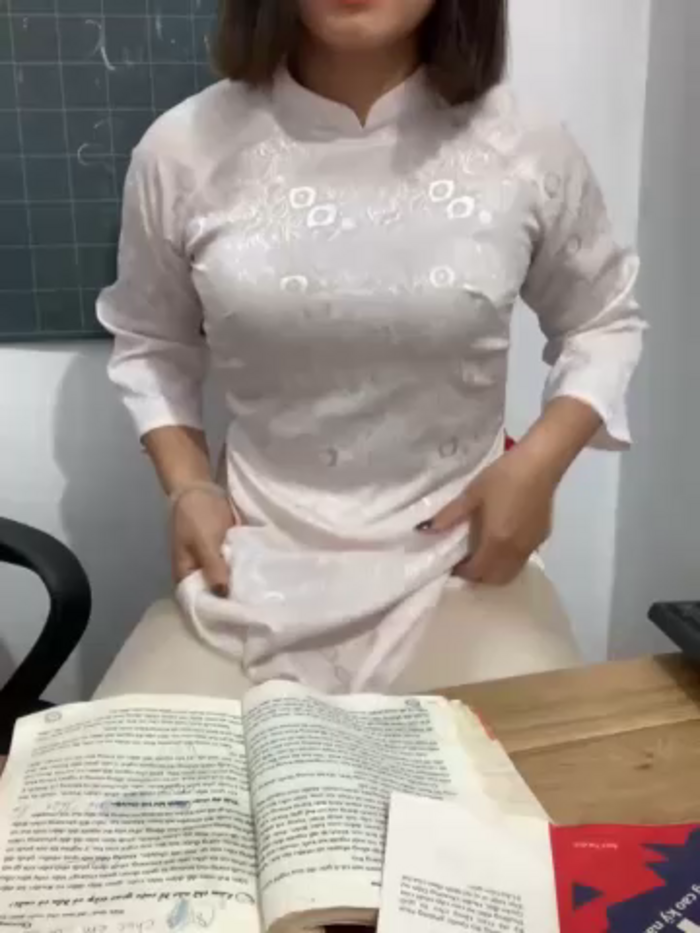 Schoolgirl_6969